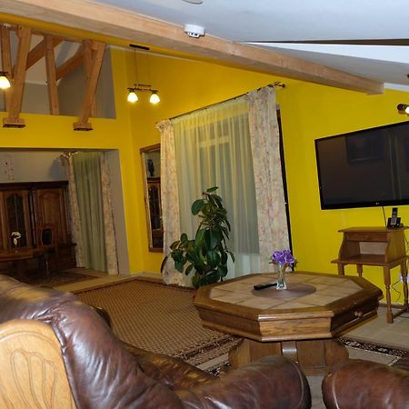 Panevėžys Hotel Green Smiltyne מראה חיצוני תמונה